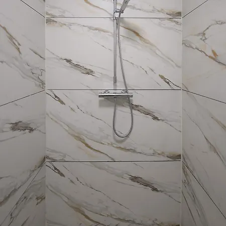 Cozy & Fully Equipped In 1 アパート