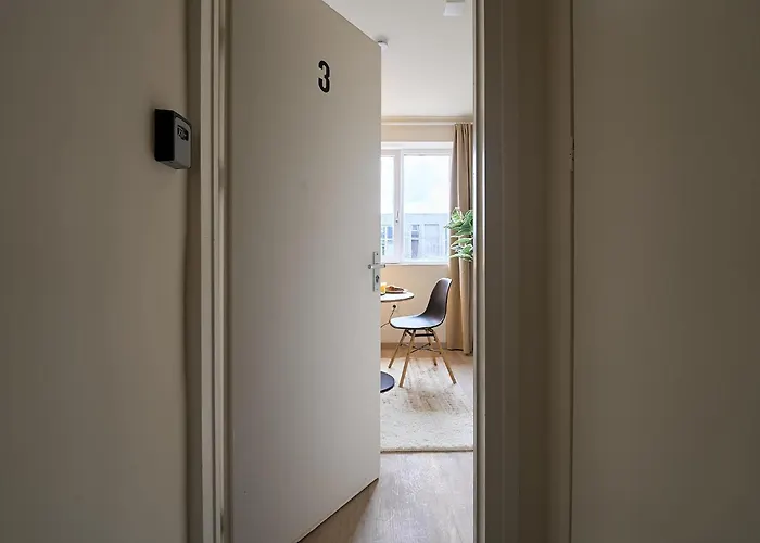 Cozy & Fully Equipped In 1 *